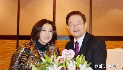 刘晓庆婚姻生活爆料视频,一段传奇背后的情感纠葛  第2张